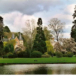 La Demeure D'aglaë Villeneuve-sur-Allier